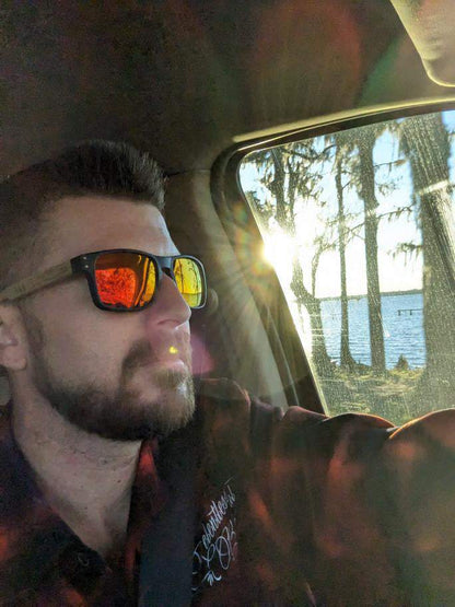 Bells Beach – Mens Polarised Sunglasses with Real Wood Arms